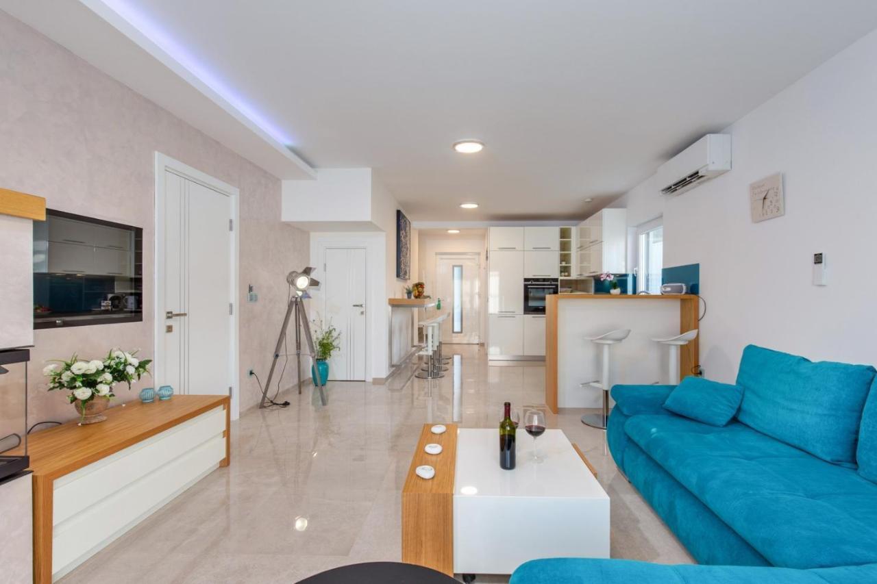 Tarari Luxury Apartment Baška Buitenkant foto