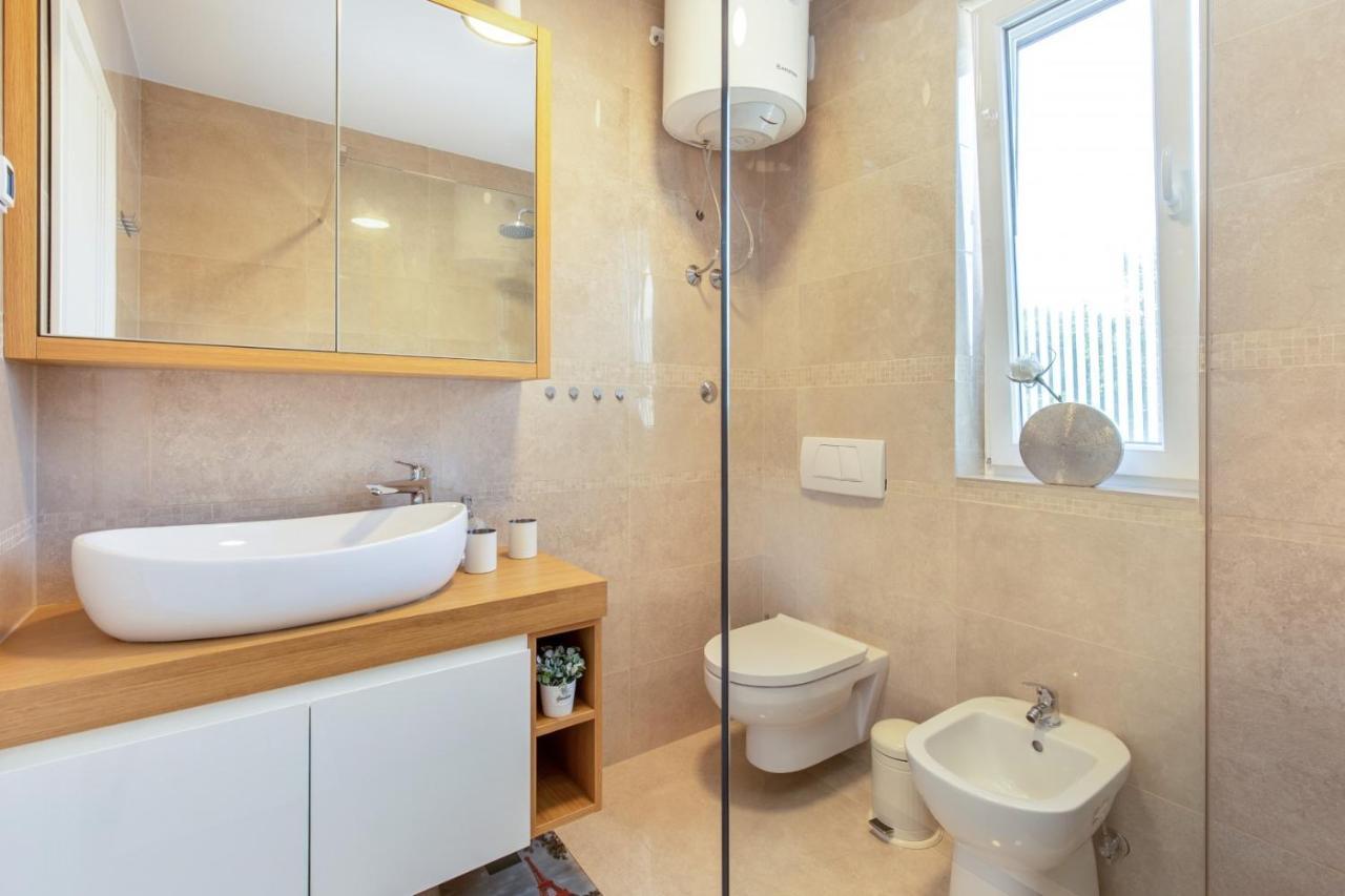 Tarari Luxury Apartment Baška Buitenkant foto