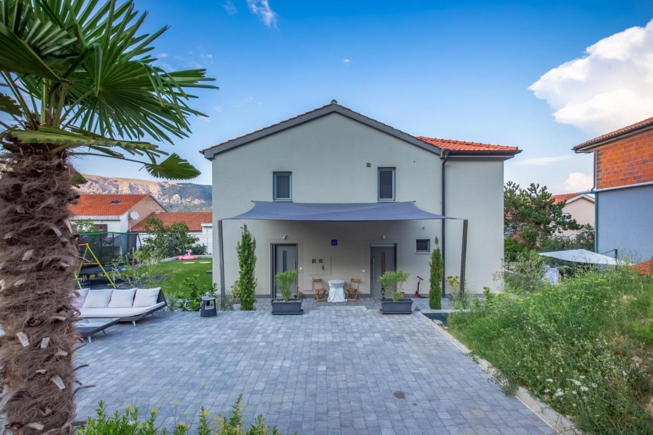Tarari Luxury Apartment Baška Buitenkant foto