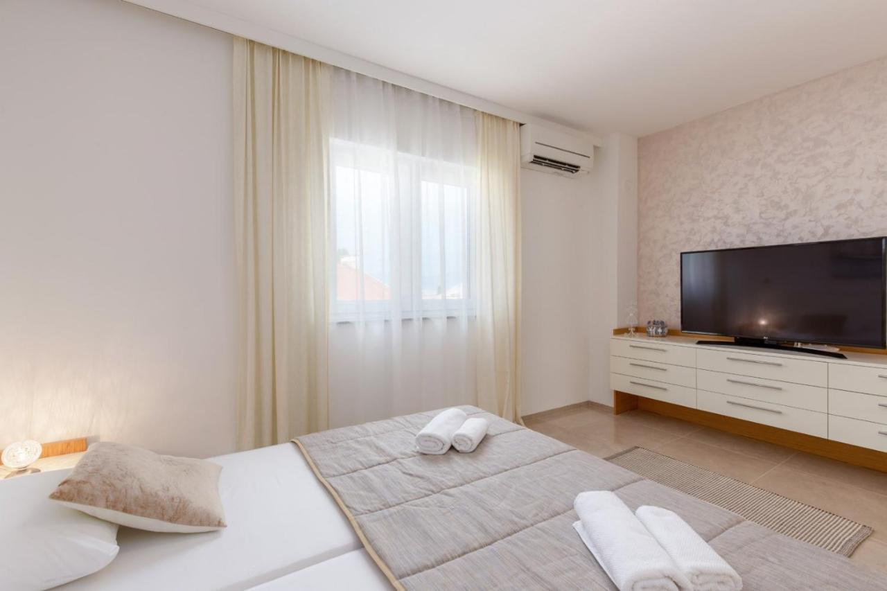 Tarari Luxury Apartment Baška Buitenkant foto