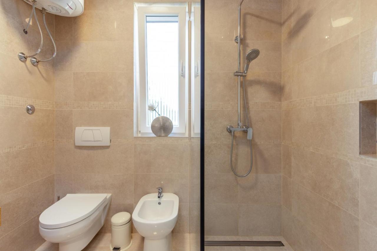 Tarari Luxury Apartment Baška Buitenkant foto